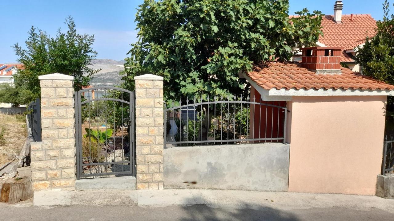 Apartmani A.Teskera Trogir Zewnętrze zdjęcie