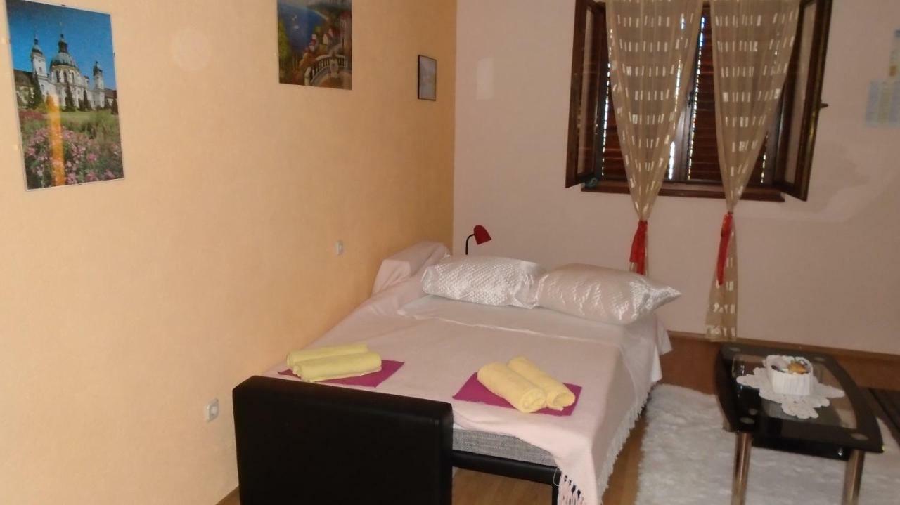 Apartmani A.Teskera Trogir Zewnętrze zdjęcie